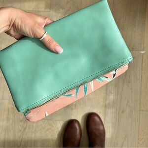 Rachel Pally
Floral Printed Canvas Clutch